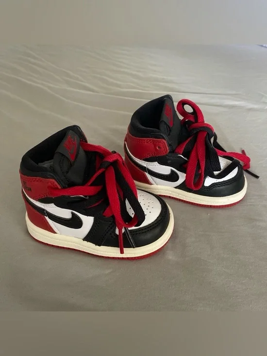 JORDAN 1 RETRO HIGH OG (TD) “BLACK TOE” REIMAGINED Baby Shoes 3C - Picture 1 of 8
